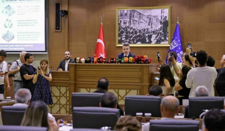 Bursanin-gelecegini-belirleyecek-iki-proje-mecliste-sunuldu-featured