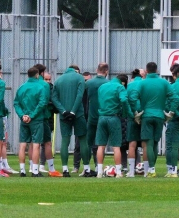 Bursaspor-Shakhtar-macina-yogun-ilgi-15-bin-230-bilet-satildi-featured