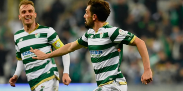 Bursasporda-Hakki-Turkere-2.-Lig-icin-talip-featured