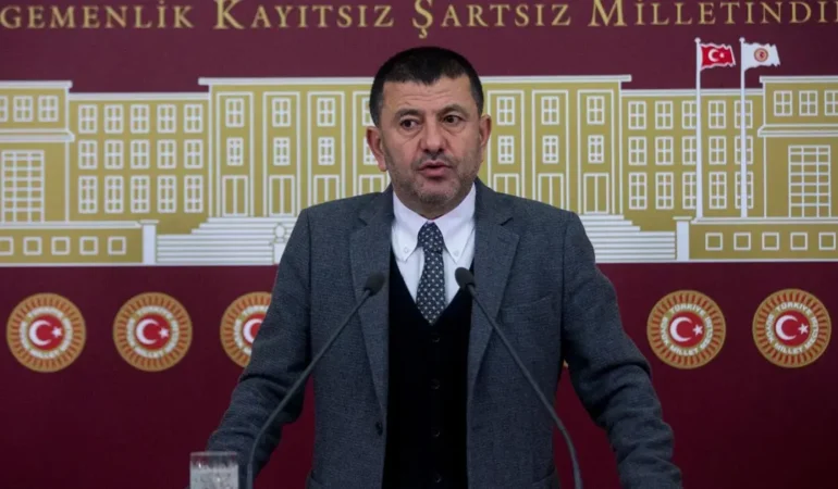 CHP-Milletvekili-Agbaba8217nin-yegeni-gozaltinda-featured