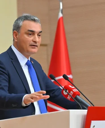 CHP8217de-4-ilin-il-baskanliklari-bir-kez-daha-gorevden-alindi-featured