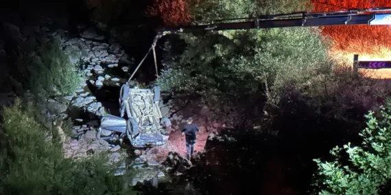 Çanakkale’de cip dere yatağına devrildi, sürücü hayatını kaybetti