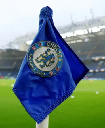 Chelseaye-ceza-yagdi-iki-donem-transfer-yasagi-ve-6-puan-silme-featured