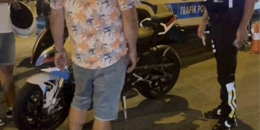 Corlu8217da-akrobasi-yapan-motosiklete-agir-para-cezasi-featured