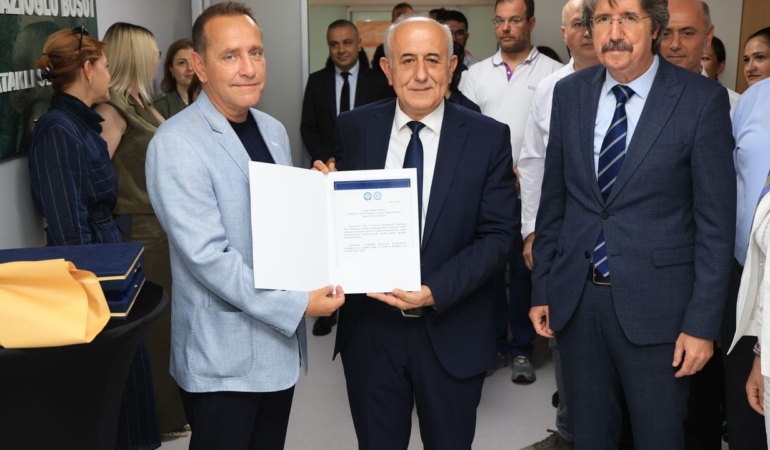 Deri-ve-Zuhrevi-Hastaliklari-Klinigi-hayirsever-destegiyle-yenilendi-featured
