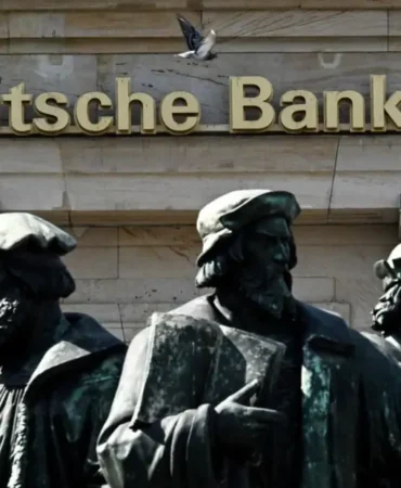 Deutsche-Banka-kara-para-aklama-sorusturmasi-Frankfurtta-yeni-baskin-featured