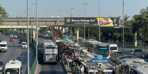 Dikkat! Yarın altı istasyon kapalı: Metrobüs Fatih Köprüsü üzerinden