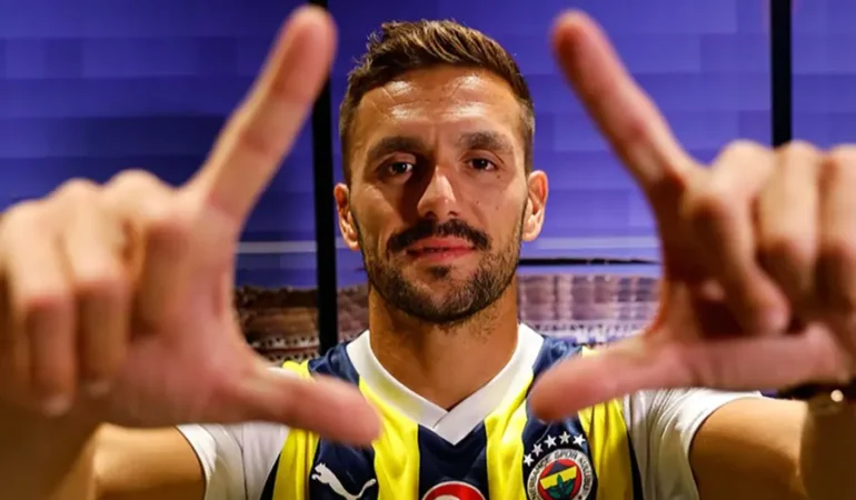 Dusan-Tadic-Geri-Donuyor-NEC-Nijmegen-Kapida-featured