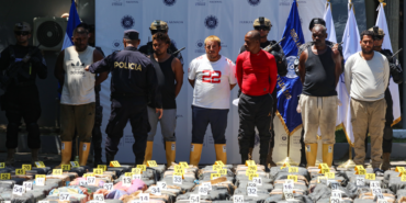 El-Salvador8217da-6.6-tonluk-dev-uyusturucu-operasyonu-yakalandi-featured