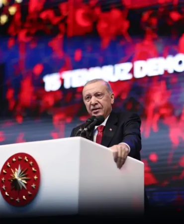 Erdogan-FETO-ile-mucadele-kararlilikla-surecek-featured