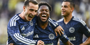 Fenerbahce-Sampiyonlar-Liginin-ilk-adimi-icin-sahaya-cikti-featured