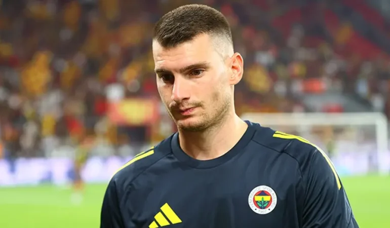 Fenerbahce8217den-donus-sinyali-ama-ayrilik-ihtimali-yukseliyor-featured
