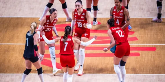 Filenin Sultanları Brezilya ile VNL finalinde kozlarını paylaşacak
