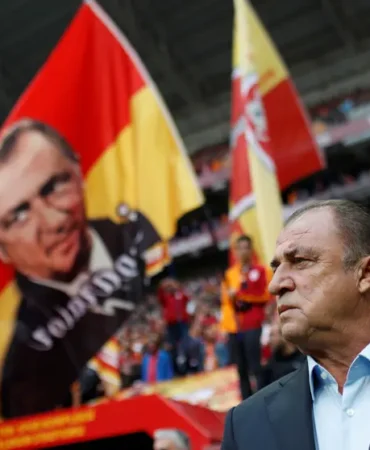 Galatasaray8217dan-Fatih-Terim8217e-52.-Yil-Mesaji-Tesekkurler-Imparator-featured