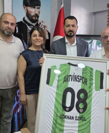 Gokhan-Ozkul8217dan-gencler-icin-spor-yatirimi-cagrisi-Bursa8217da-featured