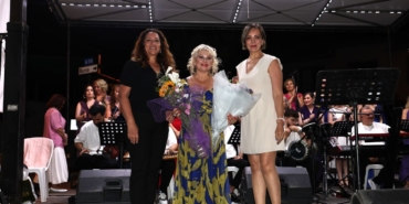 Golyazida-Sezen-Aksu-gecesi-Geri-Don-aniliyor-featured