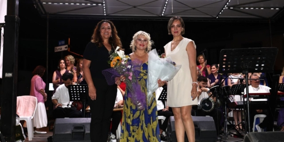 Golyazida-Sezen-Aksu-gecesi-Geri-Don-aniliyor-featured