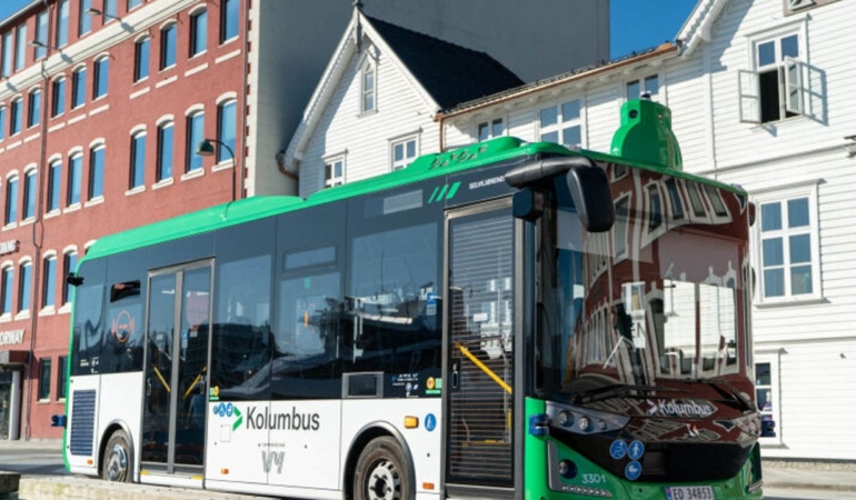 Goteborg8217daki-otonom-otobus-denemesinin-iptali-karari-featured