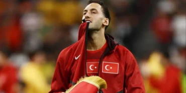 Hakan-Calhanoglunun-Yeni-Imaji-Sasirtti-featured