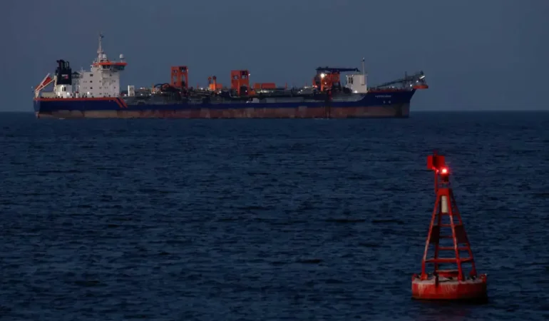 Hurmuz-Bogazi8217nda-mayina-carpan-tanker-patladi-featured