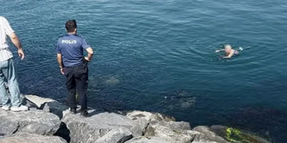 İkna Edildiği Sırada Denize Düşen Şahıs Avcılar’da