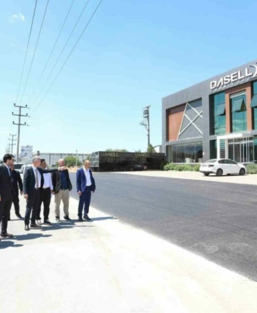 Inegol-Belediyesi-Asfaltlama-Calismalarini-Surduruyor-featured