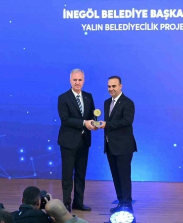 Inegolun-Yalin-Belediyecilik-Projesi-Bakanliktan-Verimlilik-Odulu-Aldi-featured