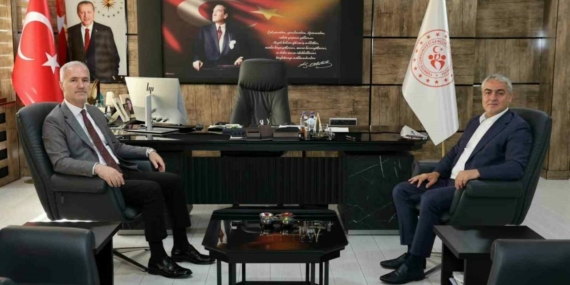 Inegolun-eski-belediye-binasi-genclik-merkezi-oluyor-featured