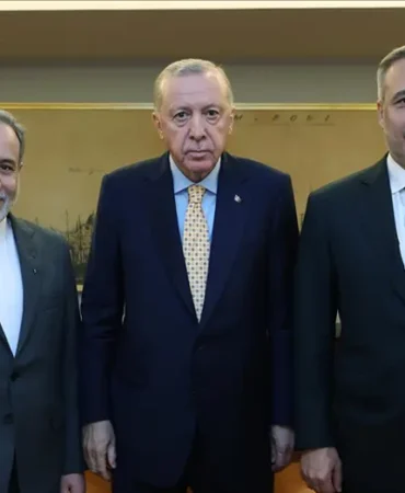 Iran-Disisleri-Bakani-Arakci-Savasin-perde-arkasi-ve-Turkiyenin-kilit-rolu-featured