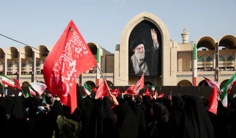 Iran8217da-Hamaney8217in-Cenazesi-Icin-6-Gunluk-Torenler-Basladi-featured