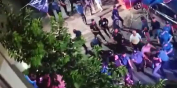İstanbul’da mahalle karıştı iddiası: Kendini iş yerine kilitledi