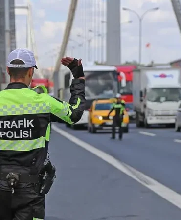 Istanbulda-bugun-trafige-kapali-yollar-ve-alternatif-guzergahlar-31-Temmuz-featured
