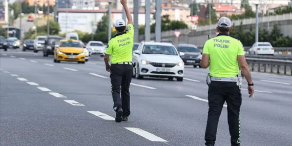 Istanbullular-icin-uyari-Bugun-bu-yollar-kapali-featured