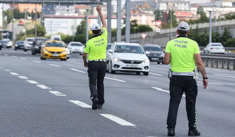 Istanbullular-icin-uyari-Bugun-bu-yollar-kapali-featured