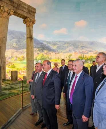 KKTC-5.-Cumhurbaskani-Ersin-Tatar-Bursada-Osmangazi-Belediyesinin-featured