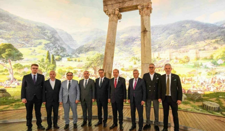 KKTC-5.-Cumhurbaskani-Ersin-Tatar-Bursada-Osmangazi-Etkinliginde-featured