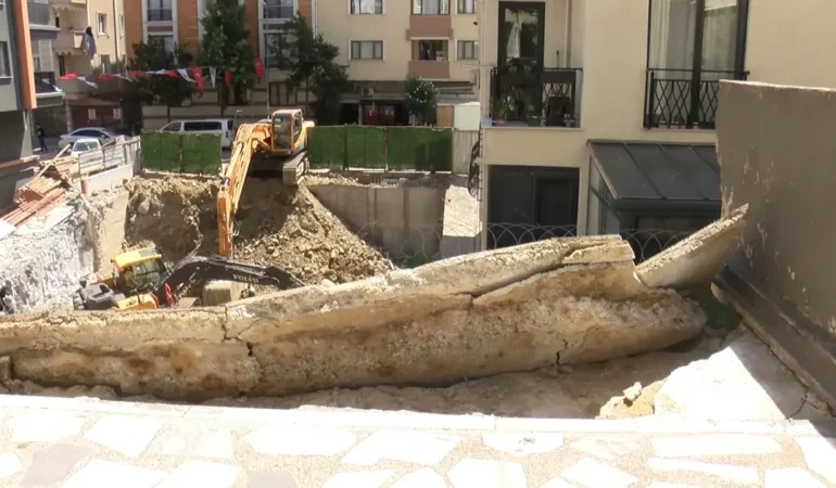 Kagithane8217de-insaat-kazasi-balkon-coktu-magduriyet-buyuyor-featured