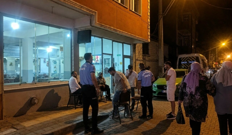 Karacabey8217de-yol-ve-kaldirim-isgallerine-karsi-kararli-denetimler-suruyor-featured