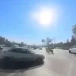 Korkunc-kaza-Kontrolsuz-yan-yola-giren-otomobil-motosiklete-carpti-featured