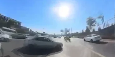 Korkunc-kaza-Kontrolsuz-yan-yola-giren-otomobil-motosiklete-carpti-featured