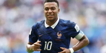 Mbappe-Dunya-Kupasi-tarihine-gecti-Messi8217yi-geride-birakti-featured