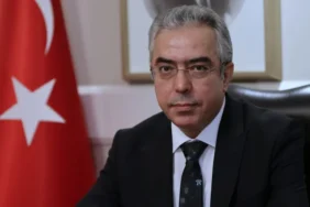 Mehmet-Ucumdan-Yeni-Parti-Yorumu-CHPde-Temizlenme-Sureci-featured