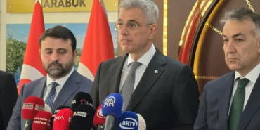 Memisoglu-Turkiye-saglikta-dunyaya-ornek-gosterilen-ulkelerden-biri-featured