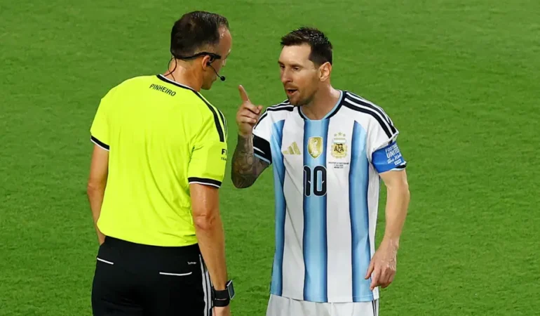 Messi-Portekizli-hakeme-ofkesiyle-tartisti-8220Benimle-duzgun-konus8221-featured