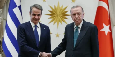 Micotakis-Turkiye-ile-Yan-Yana-Yasamak-Kacinilmaz-featured