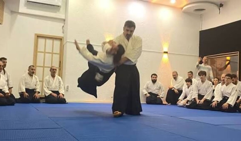 Mudanya8217da-8-15-yas-icin-Aikido-Yaz-Kursu-kayitlari-basladi-featured