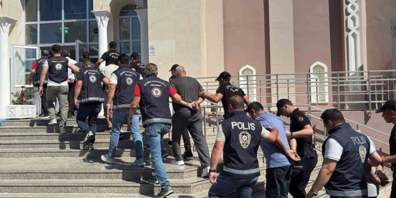 Muğla’da Göçmen Kaçakçılığı Operasyonlarında 26 Tutuklama