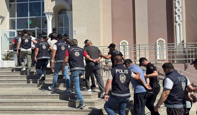 Mugla8217da-Gocmen-Kacakciligi-Operasyonlarinda-26-Tutuklama-featured