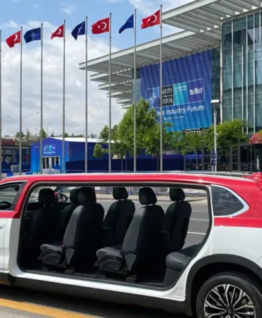 NATO-Zirvesi-icin-ozel-Togg-T10X-limuzinler-featured