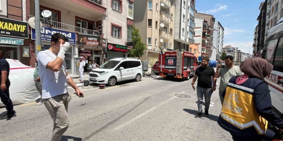 Nigde8217de-nisanli-ciftin-ayrilik-kavgasi-kanli-sonuclandi-1-kisi-yaralandi-featured